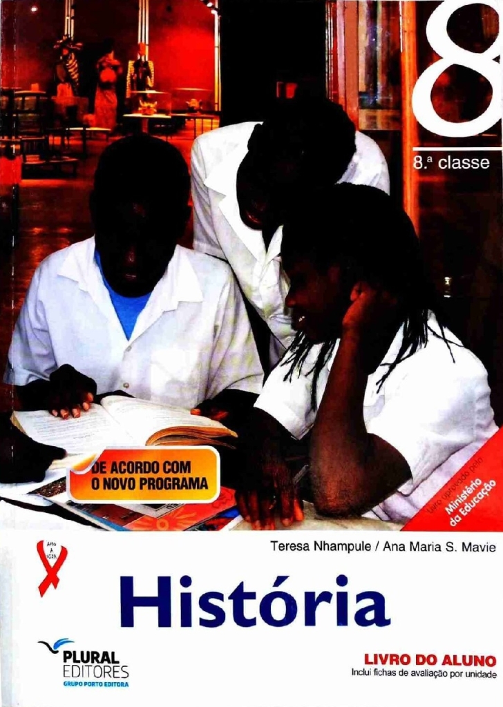 Capa do livro História 8ª Classe (Plural Editores)